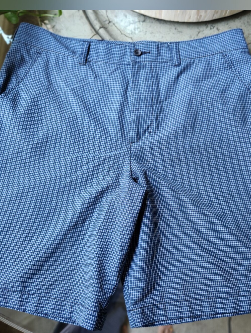 Mens 34 Golf Shorts Blue White Micro Check Plaid Flat Front Sporty Athletic